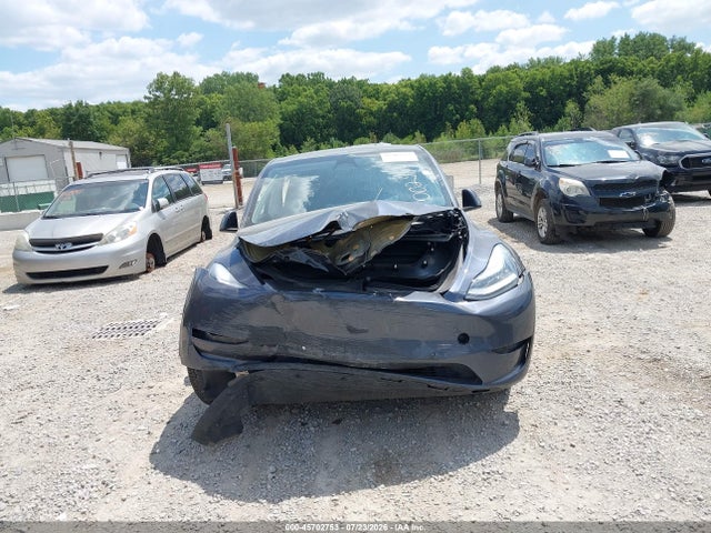 Продаж на аукціоні авто 2020 Tesla Model Y Long Range Dual Motor All-wheel Drive/performance Dual Motor All-wheel Drive, vin: 5YJYGDEF3LF002494, номер лоту: 45702753