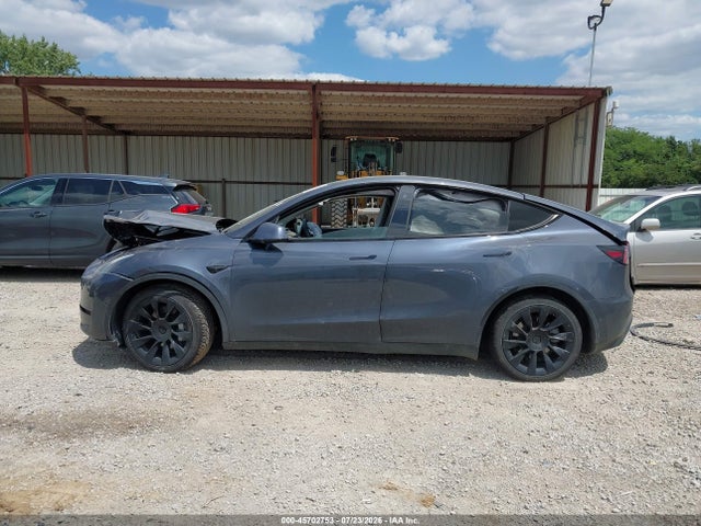 Продаж на аукціоні авто 2020 Tesla Model Y Long Range Dual Motor All-wheel Drive/performance Dual Motor All-wheel Drive, vin: 5YJYGDEF3LF002494, номер лоту: 45702753