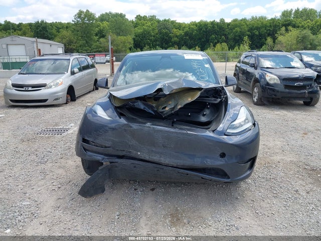 Продаж на аукціоні авто 2020 Tesla Model Y Long Range Dual Motor All-wheel Drive/performance Dual Motor All-wheel Drive, vin: 5YJYGDEF3LF002494, номер лоту: 45702753