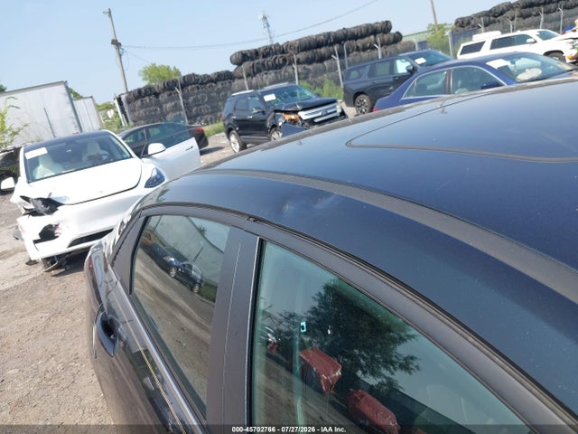 5NPLP4AG7PH105630 Hyundai Elantra Limited