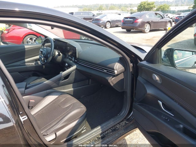 5NPLP4AG7PH105630 Hyundai Elantra Limited