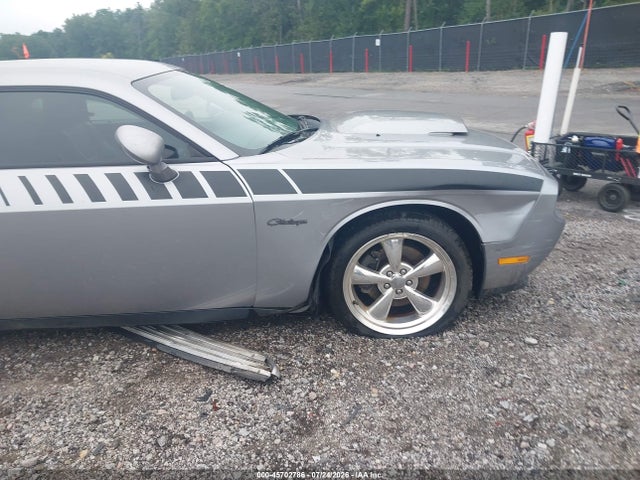 45702786 :رقم المزاد ، 2C3CDYBT3DH629281 vin ، 2013 Dodge Challenger R/t مزاد بيع
