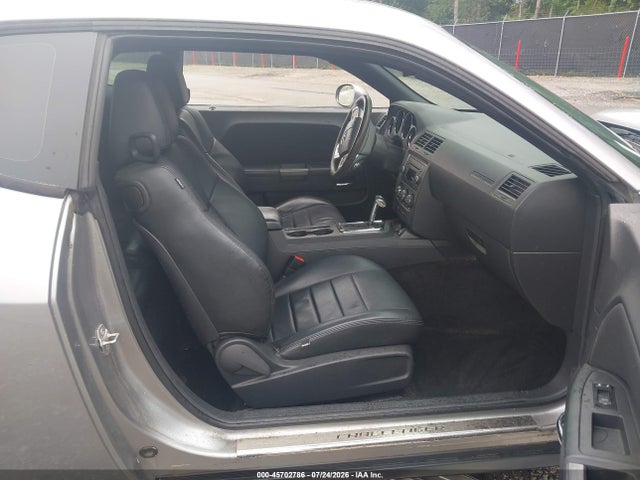 45702786 :رقم المزاد ، 2C3CDYBT3DH629281 vin ، 2013 Dodge Challenger R/t مزاد بيع