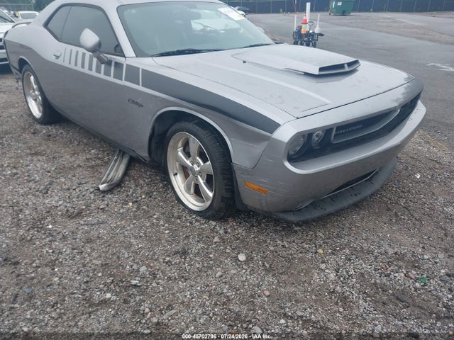 45702786 :رقم المزاد ، 2C3CDYBT3DH629281 vin ، 2013 Dodge Challenger R/t مزاد بيع
