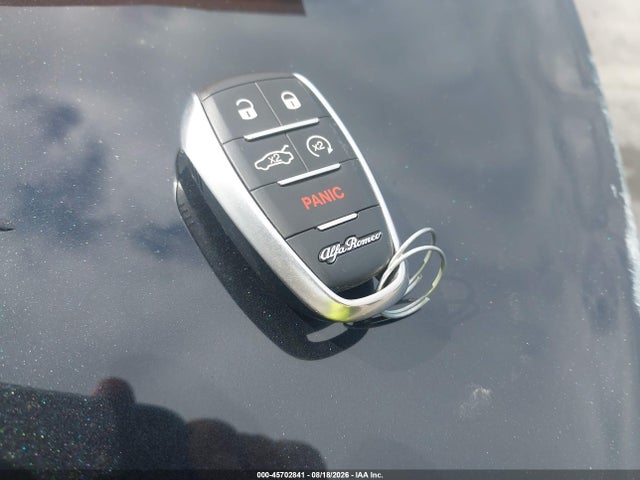 Aukcja sprzedaży 2022 Alfa Romeo Giulia Ti Awd, vin: ZARFANBN1N7659058, numer aukcji: 45702841