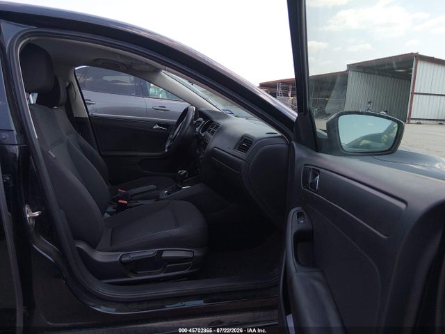 Продаж на аукціоні авто 2015 Volkswagen Jetta 2.0l S, vin: 3VW2K7AJ1FM297365, номер лоту: 45702865