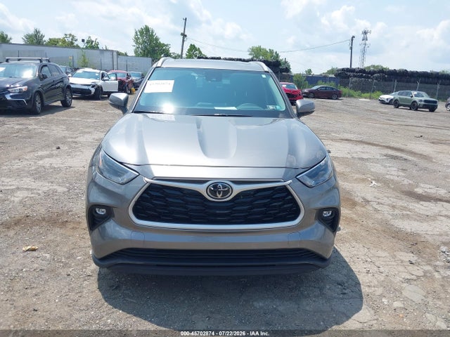 5TDKBRCH1TS703178 Toyota Highlander Hybrid Xle