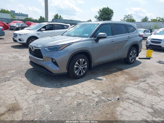 5TDKBRCH1TS703178 Toyota Highlander Hybrid Xle