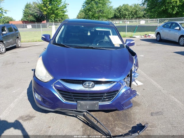 Продажа на аукционе авто 2013 Hyundai Tucson Limited, vin: KM8JUCAC4DU690476, номер лота: 45702902