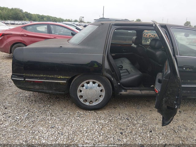 Продажа на аукционе авто 1998 Cadillac Concours, vin: 1G6KF5495WU764511, номер лота: 45702907