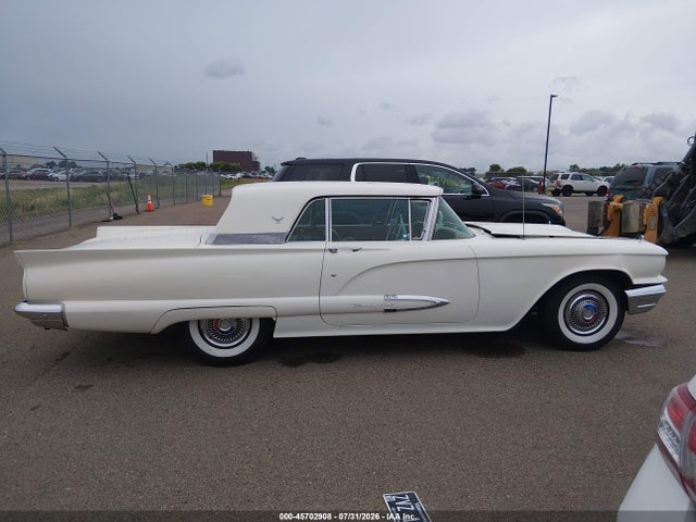 1959 Ford Thunderbird მანქანა იყიდება აუქციონზე, vin: H9YH166812, აუქციონის ნომერი: 45702908
