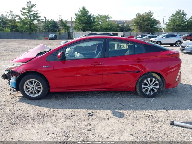Продаж на аукціоні авто 2021 Toyota Prius Prime Le, vin: JTDKAMFP2M3195573, номер лоту: 45702916