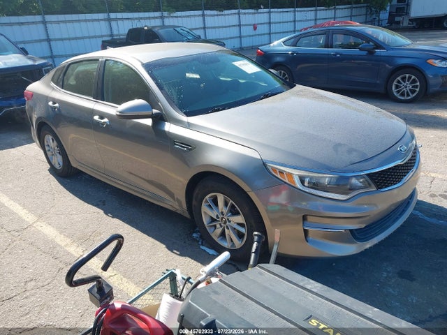 Продаж на аукціоні авто 2018 Kia Optima Lx, vin: 5XXGT4L30JG182799, номер лоту: 45702933