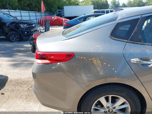 Продаж на аукціоні авто 2018 Kia Optima Lx, vin: 5XXGT4L30JG182799, номер лоту: 45702933
