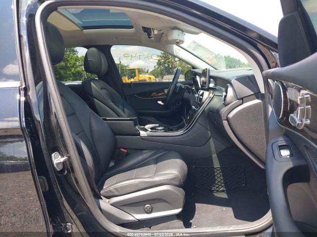 Aukcja sprzedaży 2016 Mercedes-benz Glc 300 4matic, vin: WDC0G4KB5GF100226, numer aukcji: 45702940