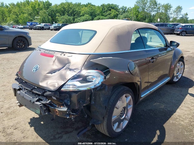 45702956 :رقم المزاد ، 3VW5P7AT7DM803374 vin ، 2013 Volkswagen Beetle 2.5l 70s Edition مزاد بيع