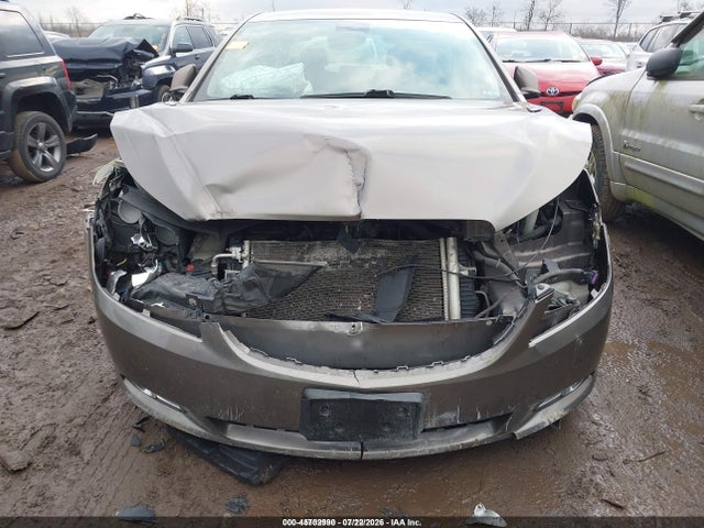45702990 :رقم المزاد ، 1G4GC5EG4AF204321 vin ، 2010 Buick Lacrosse Cxl مزاد بيع