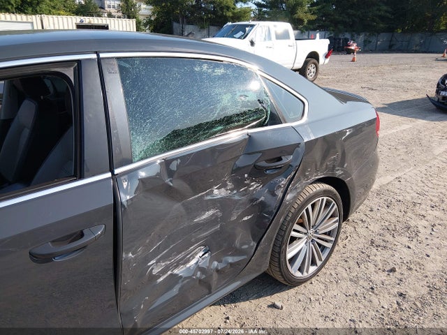 2014 Volkswagen Passat 1.8t Sport მანქანა იყიდება აუქციონზე, vin: 1VWBT7A35EC088094, აუქციონის ნომერი: 45702997