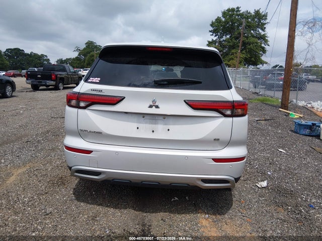 2022 Mitsubishi Outlander Black Edition 2wd/se 2.5 2wd/se Launch Edition 2wd მანქანა იყიდება აუქციონზე, vin: JA4J3UA88NZ010683, აუქციონის ნომერი: 45703007