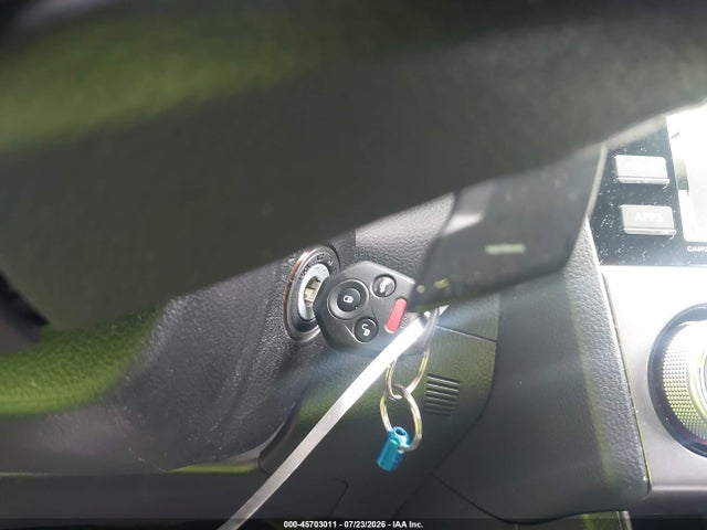 45703011 :رقم المزاد ، JF2GPABC3HH249429 vin ، 2017 Subaru Crosstrek 2.0i Premium مزاد بيع