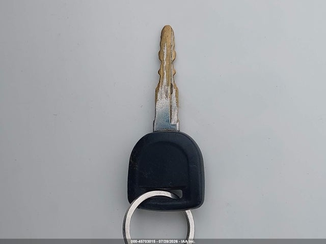 2005 Mazda Mazda3 I მანქანა იყიდება აუქციონზე, vin: JM1BK32F051349022, აუქციონის ნომერი: 45703015