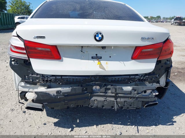 BMW 540i Xdrive 2017 WBAJE7C38HG888016 Image 17