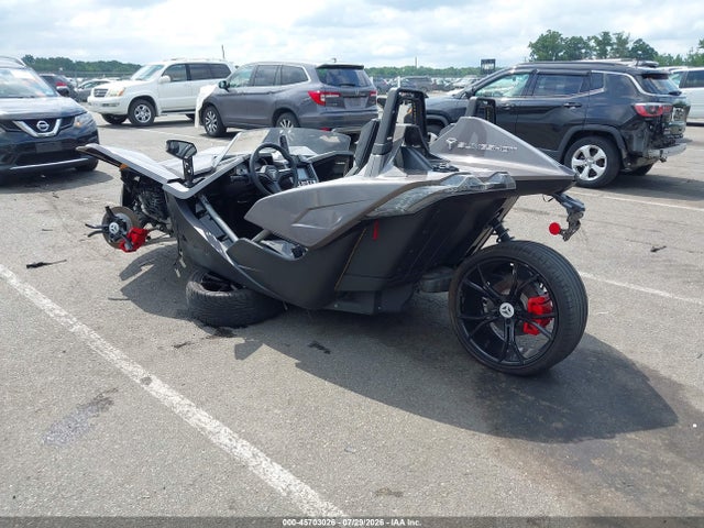 Polaris Slingshot 2015 57XAASFA4F5103177 Image 3