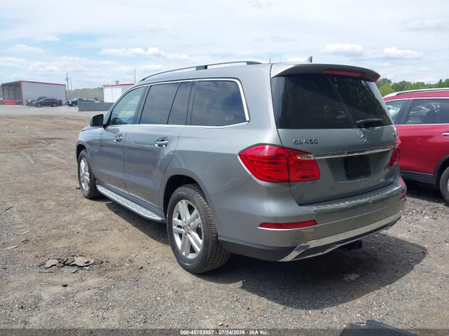 2015 Mercedes-benz Gl 450 4matic მანქანა იყიდება აუქციონზე, vin: 4JGDF6EE3FA573044, აუქციონის ნომერი: 45703057