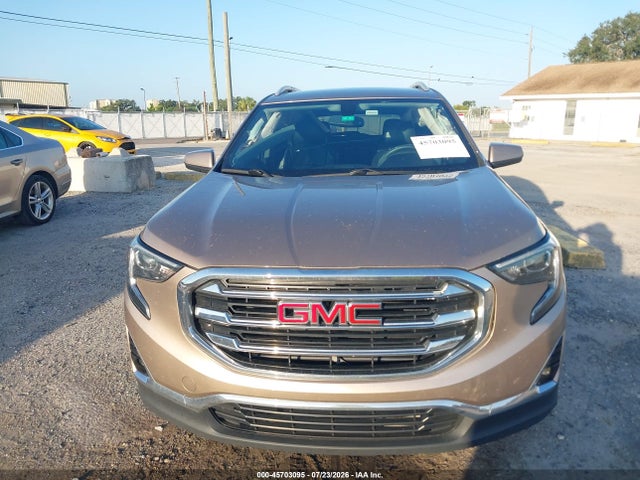 45703095 :رقم المزاد ، 3GKALPEV5JL369910 vin ، 2018 Gmc Terrain Slt مزاد بيع