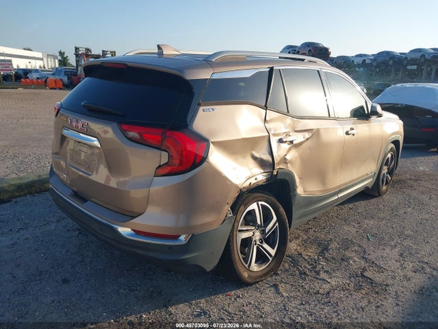 45703095 :رقم المزاد ، 3GKALPEV5JL369910 vin ، 2018 Gmc Terrain Slt مزاد بيع