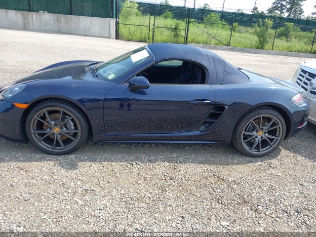 Продажа на аукционе авто 2018 Porsche 718 Boxster, vin: WP0CA2A81JS210851, номер лота: 45703106