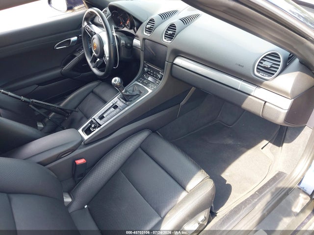 Продажа на аукционе авто 2018 Porsche 718 Boxster, vin: WP0CA2A81JS210851, номер лота: 45703106