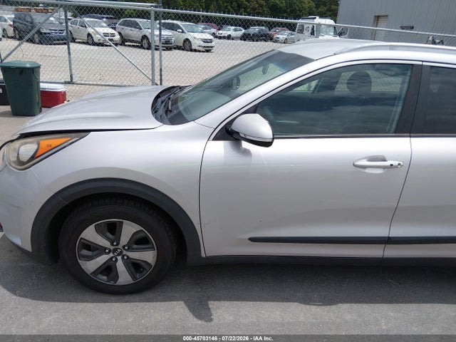 45703146 :رقم المزاد ، KNDCC3LC5H5037281 vin ، 2017 Kia Niro Ex مزاد بيع