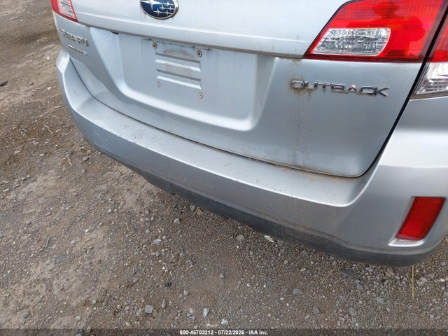 Aukcja sprzedaży 2013 Subaru Outback 2.5i Limited, vin: 4S4BRCKC2D3255238, numer aukcji: 45703212