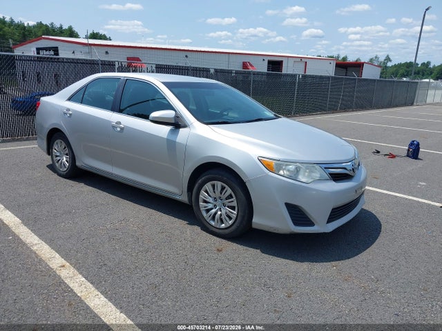 2012 Toyota Camry Le მანქანა იყიდება აუქციონზე, vin: 4T1BF1FK3CU081798, აუქციონის ნომერი: 45703214