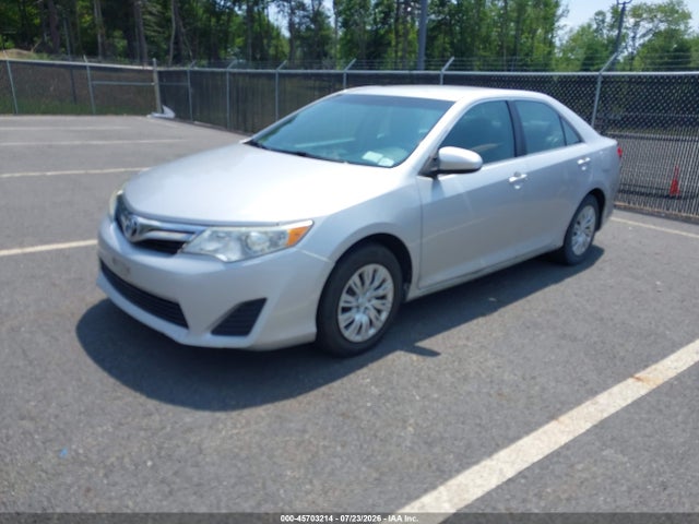 2012 Toyota Camry Le მანქანა იყიდება აუქციონზე, vin: 4T1BF1FK3CU081798, აუქციონის ნომერი: 45703214