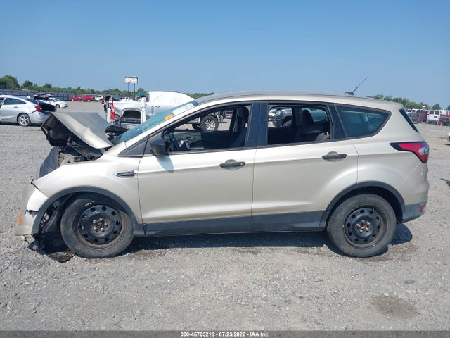 2018 Ford Escape S მანქანა იყიდება აუქციონზე, vin: 1FMCU0F79JUA16922, აუქციონის ნომერი: 45703218