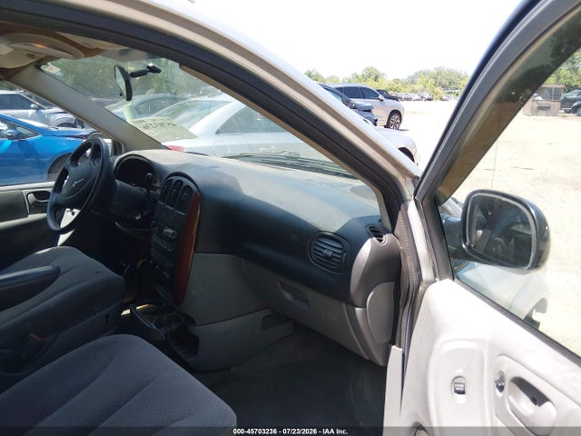 45703236 :رقم المزاد ، 1A4GJ45R57B154870 vin ، 2007 Chrysler Town & Country مزاد بيع