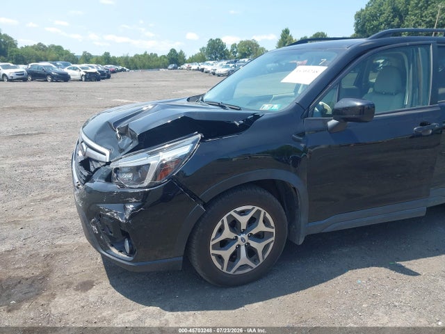 45703248 :رقم المزاد ، JF2SKAJC7MH465725 vin ، 2021 Subaru Forester Premium مزاد بيع