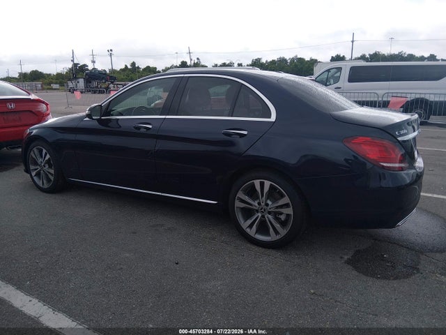 45703284 :رقم المزاد ، 55SWF8DB3KU301741 vin ، 2019 Mercedes-benz C 300 مزاد بيع