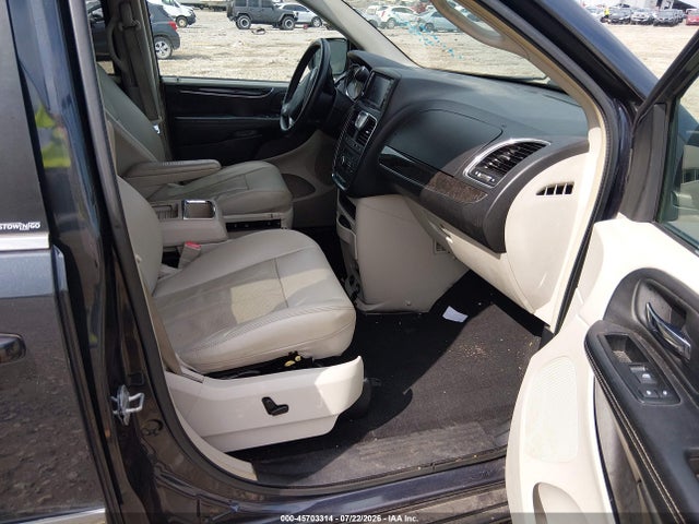 45703314 :رقم المزاد ، 2C4RC1CG1ER163993 vin ، 2014 Chrysler Town & Country Touring-l مزاد بيع