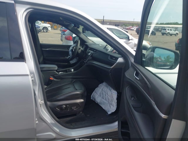 45703344 :رقم المزاد ، 1C4RJKBG5R8589068 vin ، 2024 Jeep Grand Cherokee L Limited 4x4 مزاد بيع