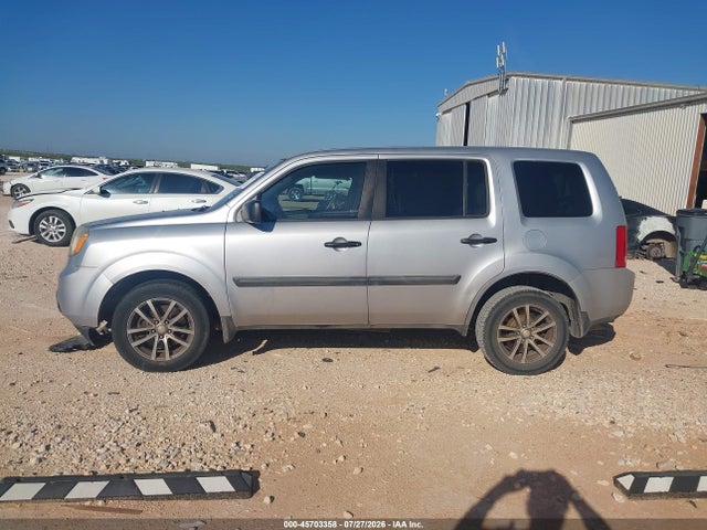 Продаж на аукціоні авто 2015 Honda Pilot Lx, vin: 5FNYF3H22FB018051, номер лоту: 45703358
