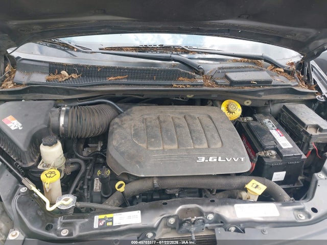 45703377 :رقم المزاد ، 2C4RC1GG3FR740888 vin ، 2015 Chrysler Town & Country Limited Platinum مزاد بيع