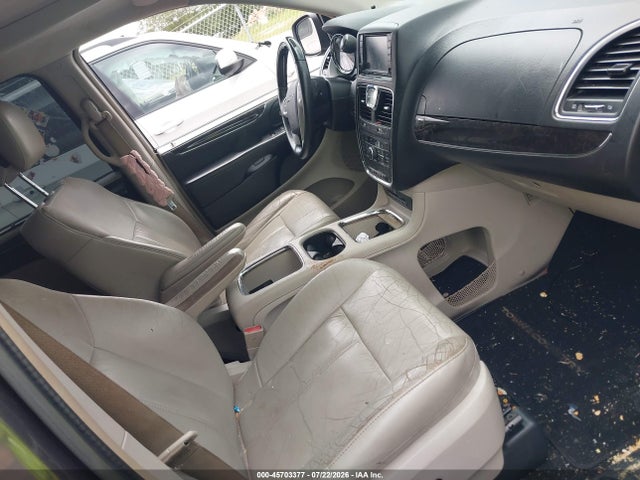 45703377 :رقم المزاد ، 2C4RC1GG3FR740888 vin ، 2015 Chrysler Town & Country Limited Platinum مزاد بيع