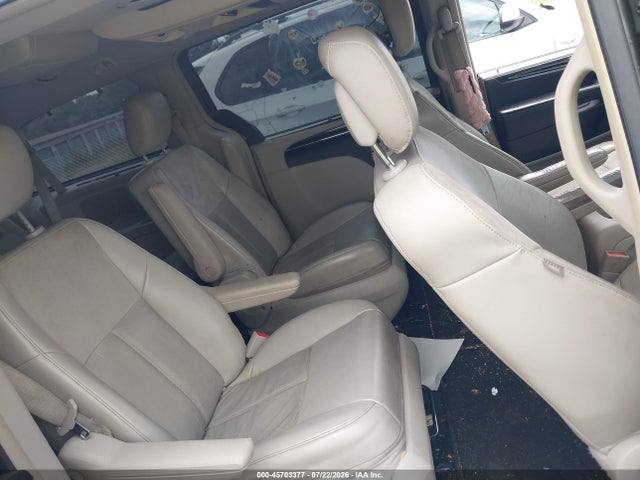 45703377 :رقم المزاد ، 2C4RC1GG3FR740888 vin ، 2015 Chrysler Town & Country Limited Platinum مزاد بيع