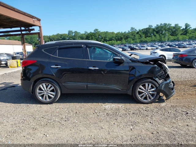 2011 Hyundai Tucson Limited მანქანა იყიდება აუქციონზე, vin: KM8JU3AC2BU215972, აუქციონის ნომერი: 45703421
