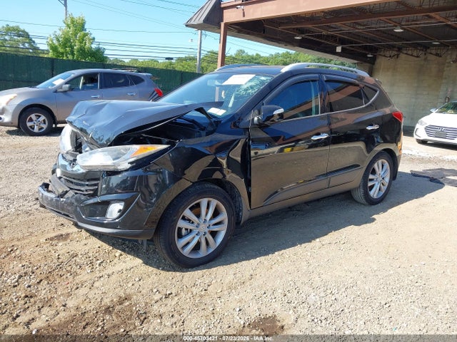2011 Hyundai Tucson Limited მანქანა იყიდება აუქციონზე, vin: KM8JU3AC2BU215972, აუქციონის ნომერი: 45703421