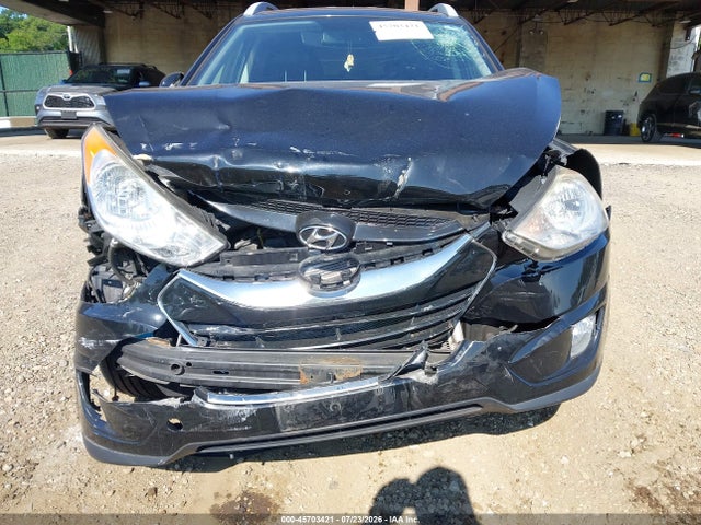 2011 Hyundai Tucson Limited მანქანა იყიდება აუქციონზე, vin: KM8JU3AC2BU215972, აუქციონის ნომერი: 45703421