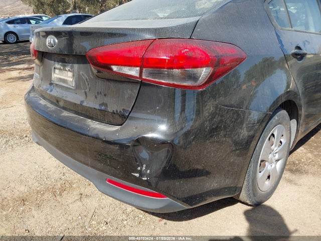 KIA FORTE LX 2018 3KPFK4A72JE234818 Image 13